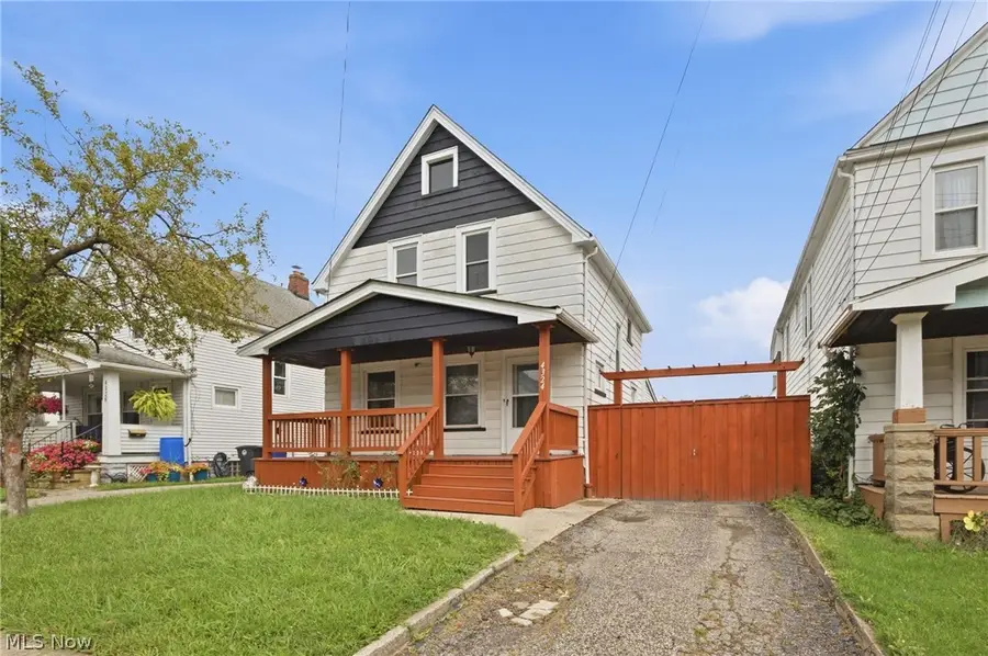4324 Ardmore Avenue, Cleveland, OH 44109 - #3