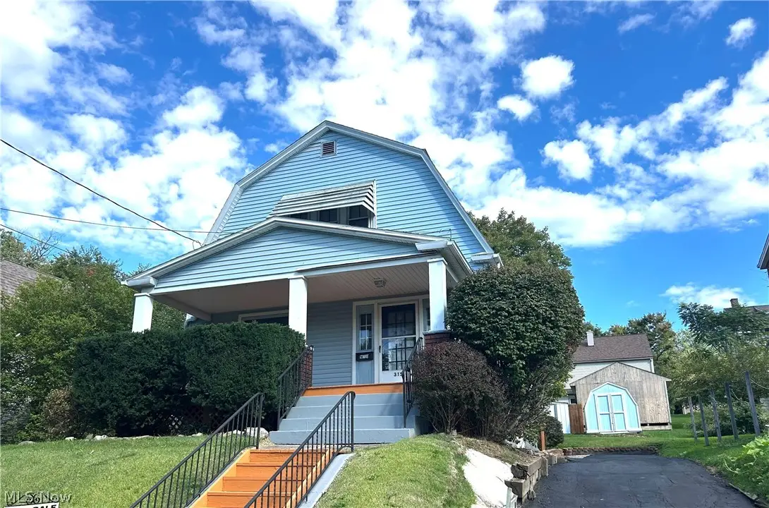 315 N Bentley Avenue, Niles, OH 44446 - #1
