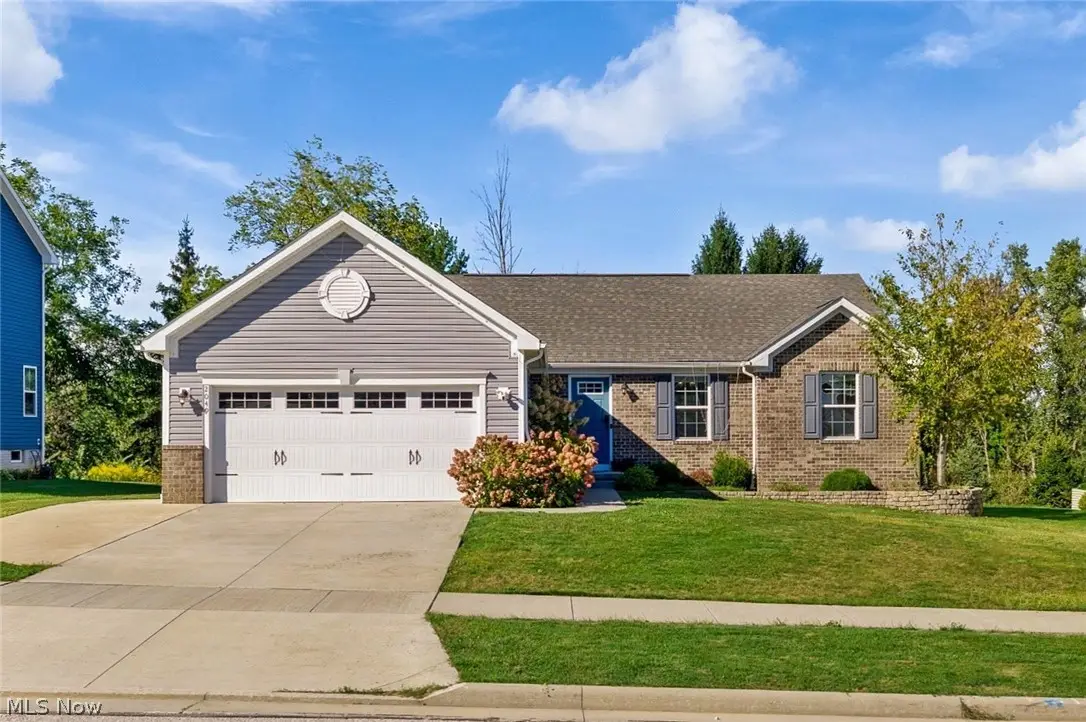 2049 W Woodland Drive, Akron, OH 44313 - #1