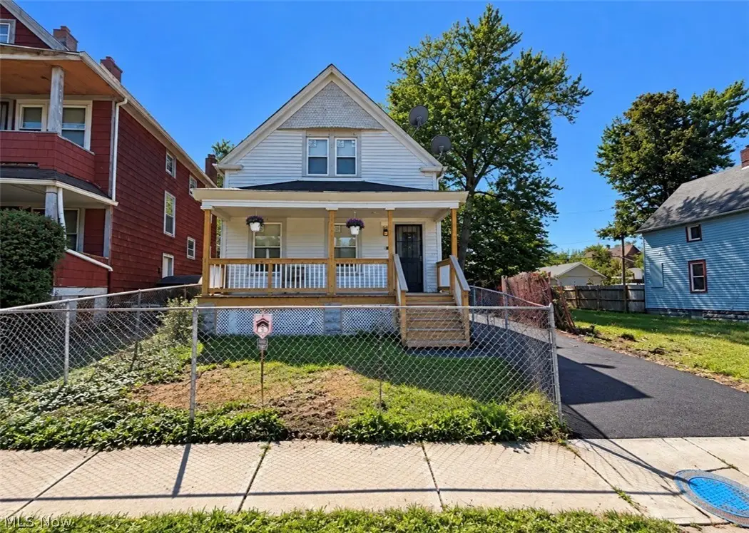 10800 Crestwood Avenue, Cleveland, OH 44104 - #1