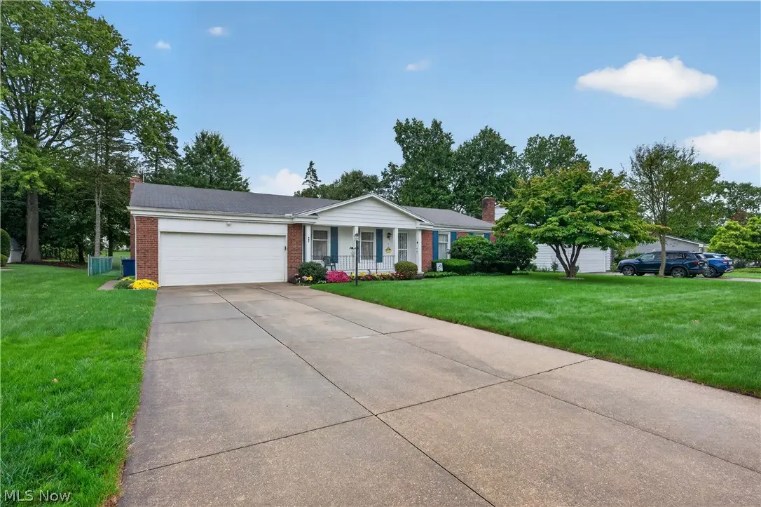 467 Green Meadow Drive, Tallmadge, OH 44278 - #1