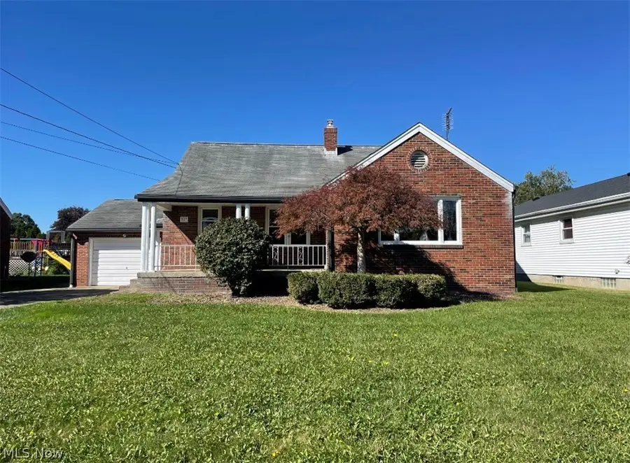 857 5th Street, Struthers, OH 44471 - #3
