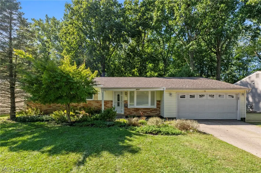 6512 Ambrose Drive, Mentor, OH 44060 - #1