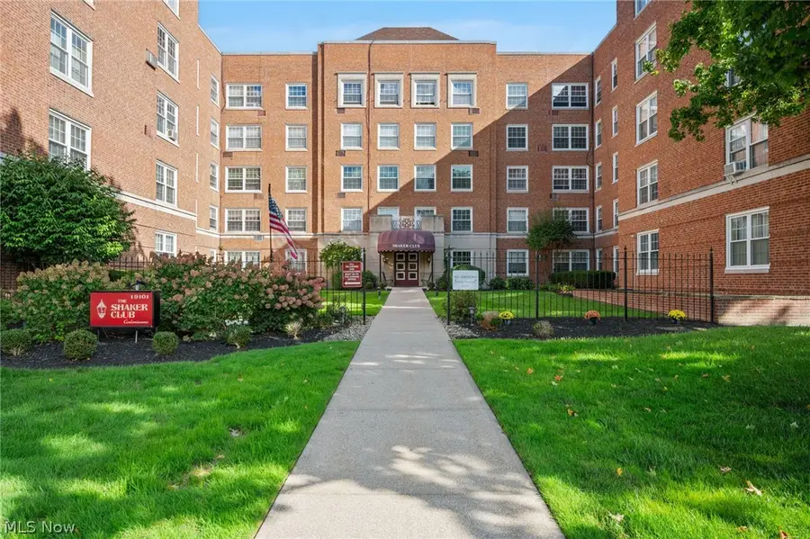 19101 Van Aken Boulevard #428, Shaker Heights, OH 44122 - #2