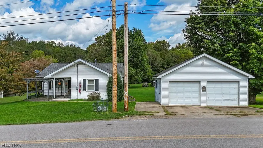565 Dana Road, Newport, OH 45768 - #3