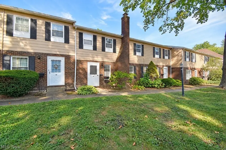8240 Deepwood Boulevard #7-18, Mentor, OH 44060 - #2