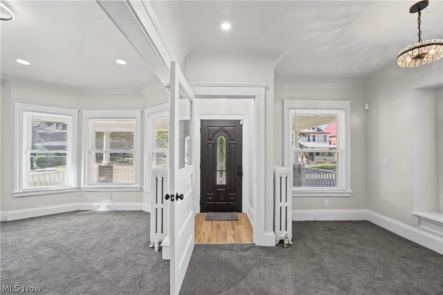 1381 E 110 Street, Cleveland, OH 44106 - #2