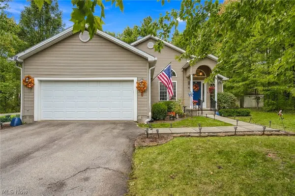2445 Plum Creek Drive, Roaming Shores, OH 44084