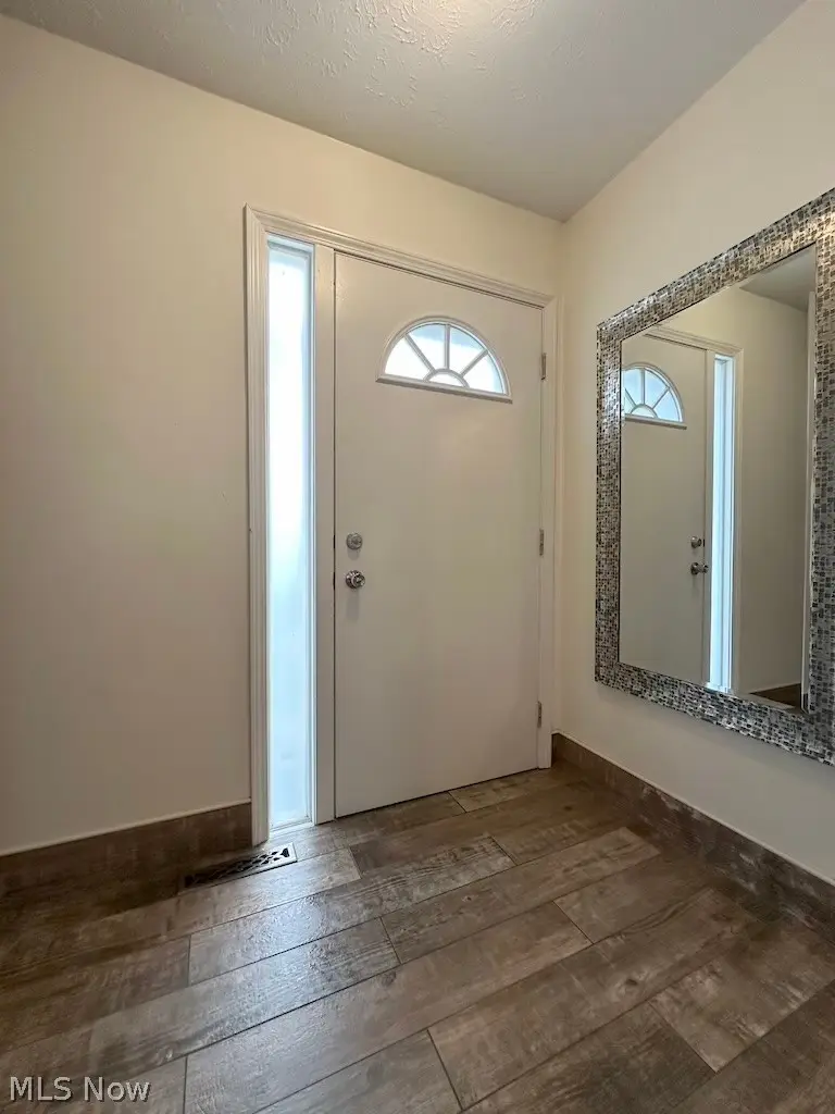 5512 Sandpiper Drive #G-21, Parma, OH 44134 - #3