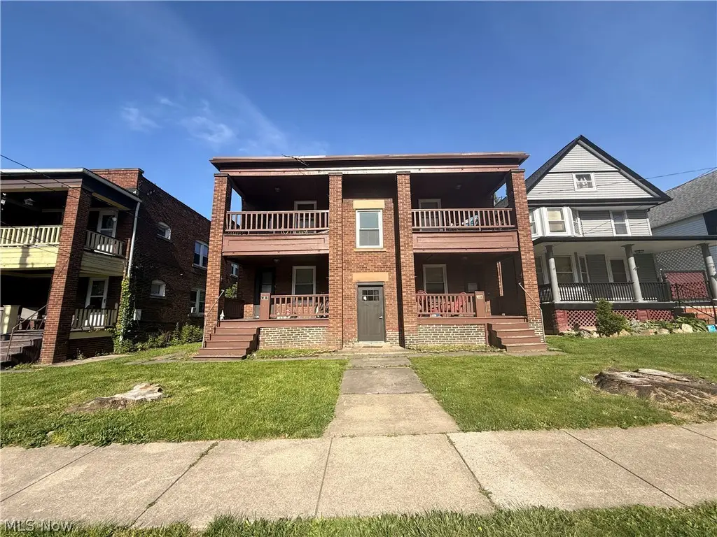 1497 Coutant Avenue, Lakewood, OH 44107 - #1