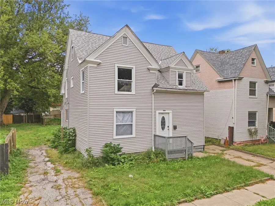 2162 W 95th Street, Cleveland, OH 44102 - #3