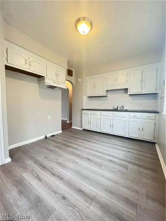14906 Harvard Avenue, Cleveland, OH 44128 - #3