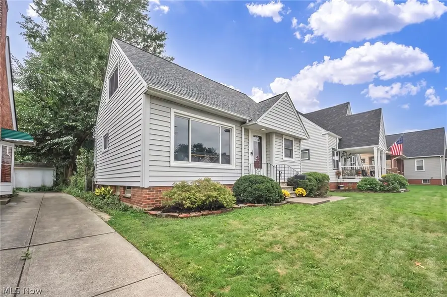 6507 Forest Avenue, Parma, OH 44129 - #2