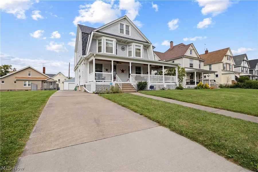 1032 W 4th Street, Lorain, OH 44052 - #2