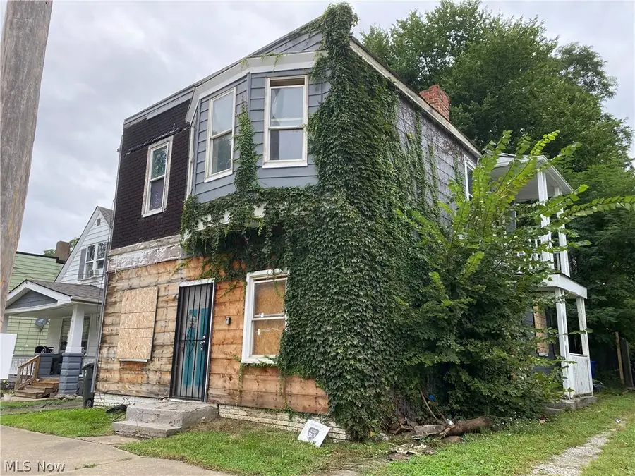 3661 E 59th Street, Cleveland, OH 44105 - #3