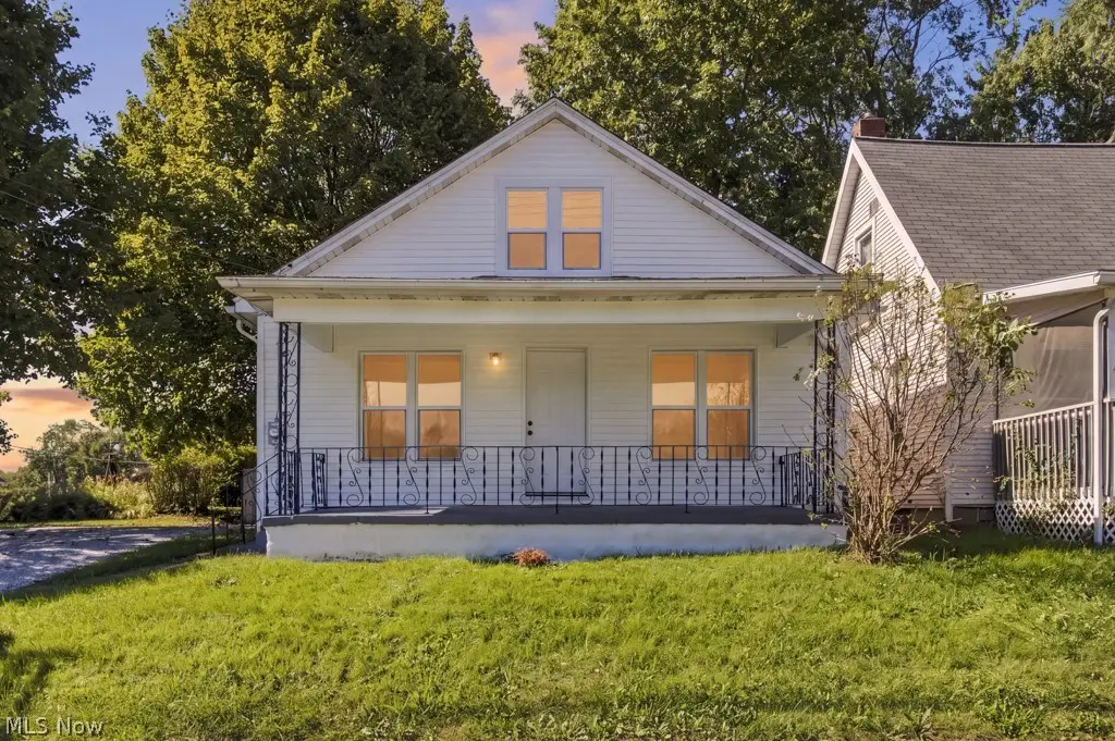 1588 Josephine Avenue, Lakemore, OH 44250 - #1
