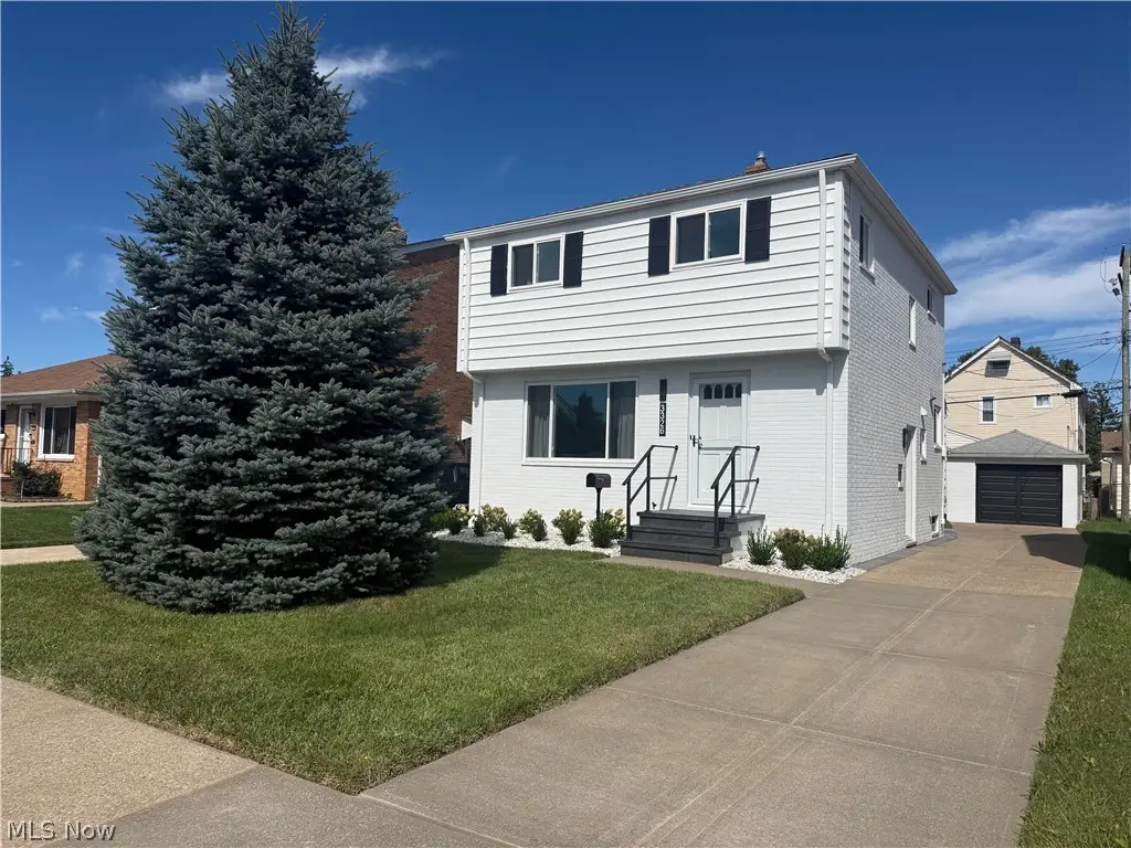 3326 Marioncliff Drive, Parma, OH 44134 - #1