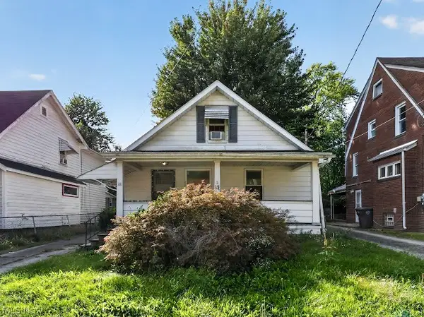 36 W Heights Avenue, Youngstown, OH 44509