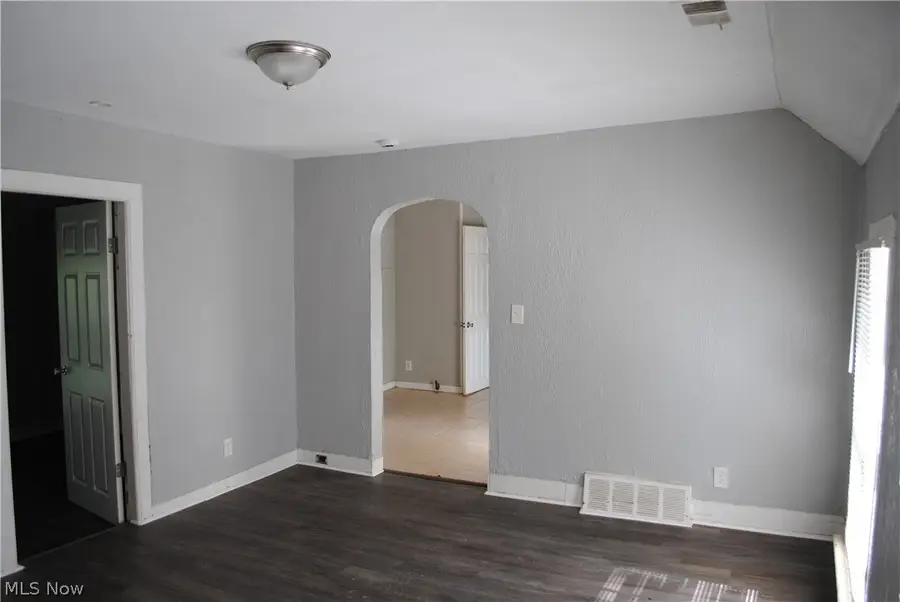 3791 W 38th Street, Cleveland, OH 44109 - #3