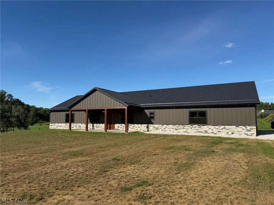 2085 Belfort Ne Avenue, Louisville, OH 44641 - #2