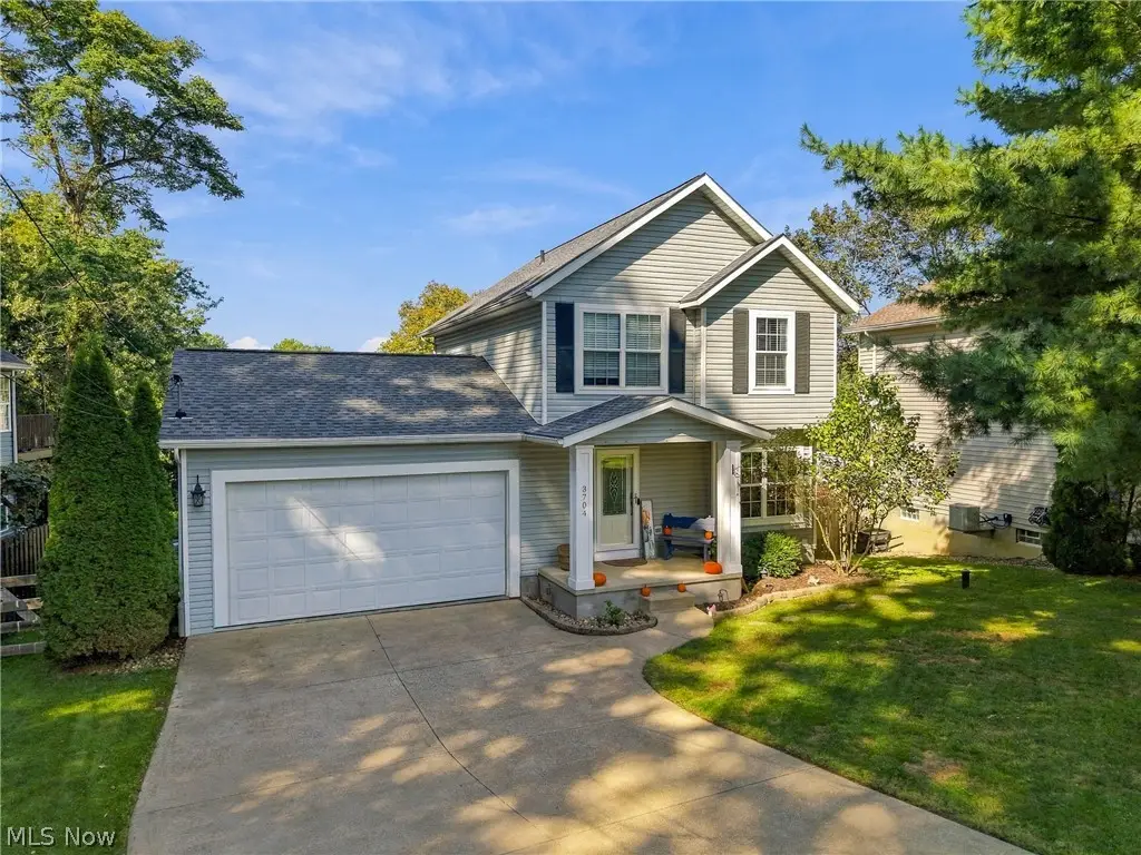 3704 N Viona Drive, Akron, OH 44319 - #1