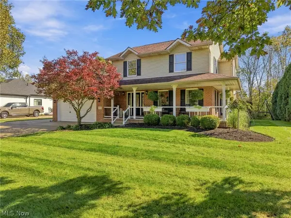1064 Danielle Avenue, Louisville, OH 44641