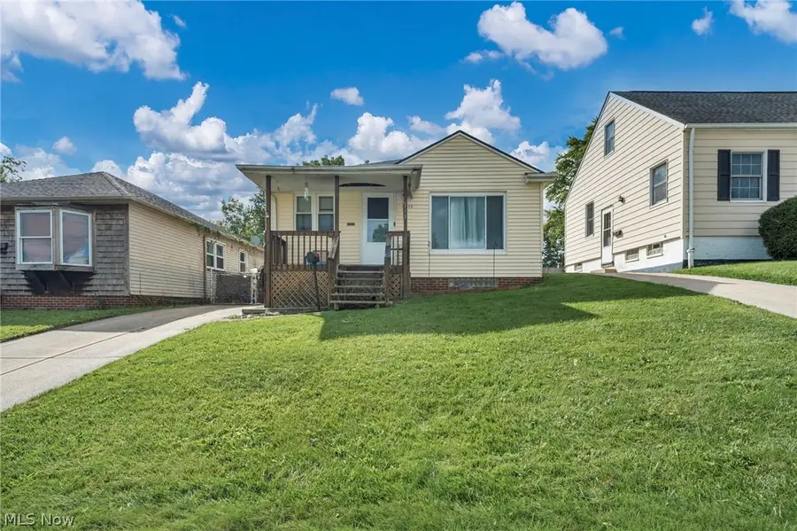 4415 Russell Avenue, Parma, OH 44134 - #3