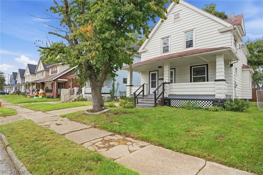 4256 W 22nd Street, Cleveland, OH 44109 - #3
