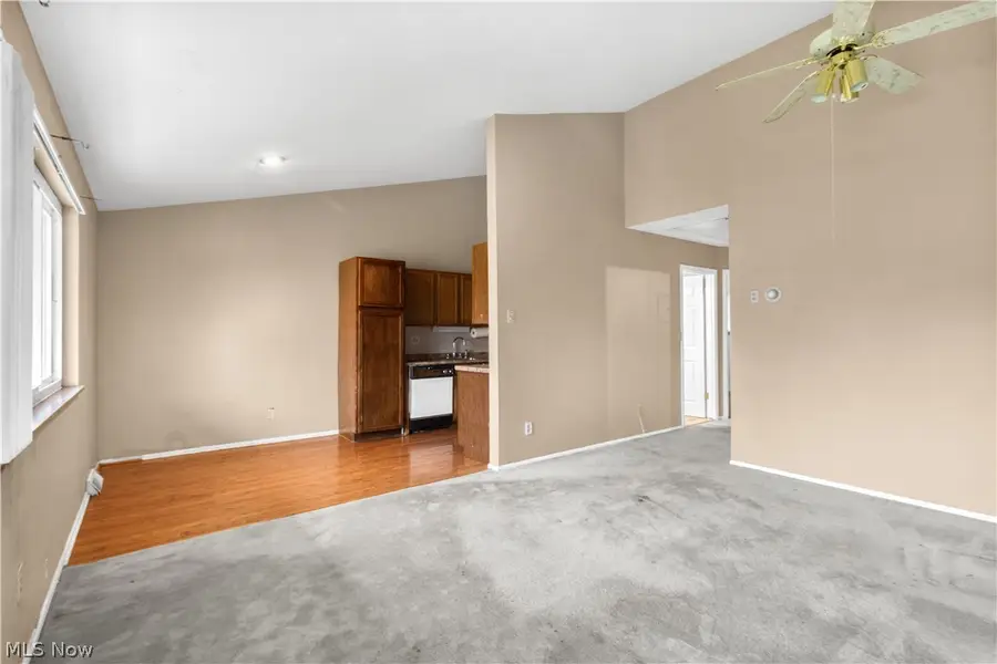 21884 River Oaks Drive, Rocky River, OH 44116 - #2