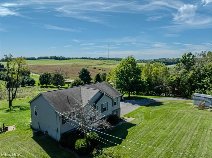 9142 Lisbon E Street, East Canton, OH 44730 - #3