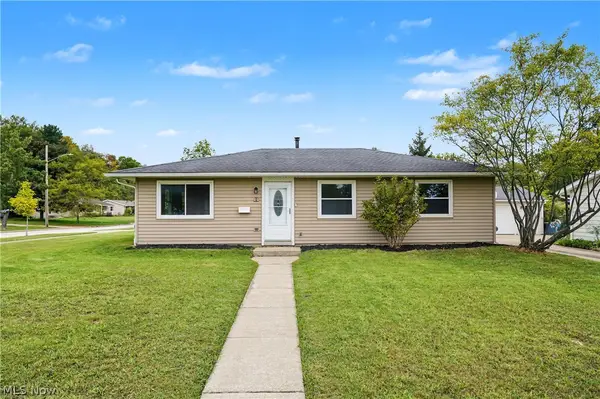 483 Myra Drive, Chardon, OH 44024