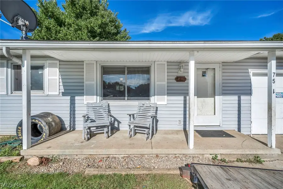 751 Ries Nw Circle, Canal Fulton, OH 44614 - #2