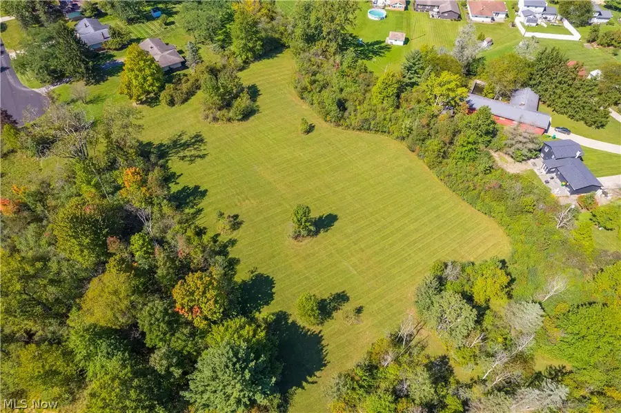 6640 Richmond Road, Bedford, OH 44146 - #2