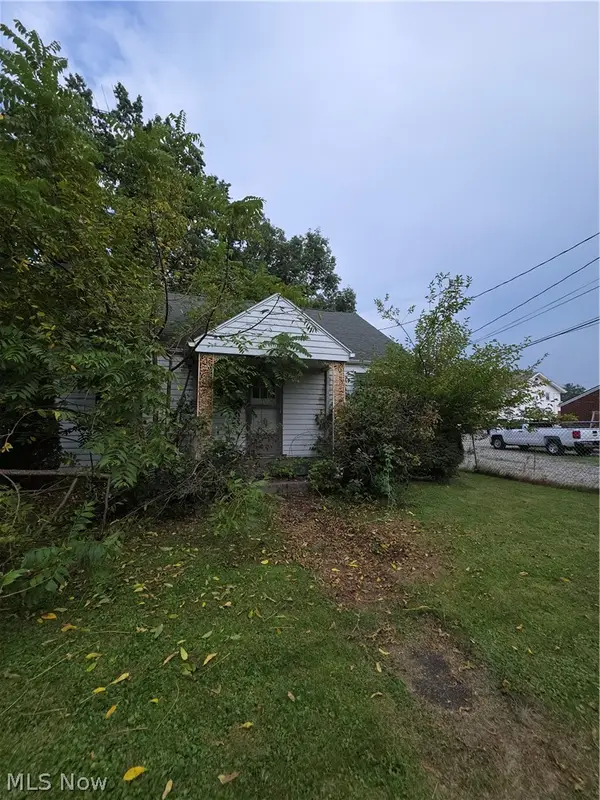 126 Ingall Nw Avenue, Massillon, OH 44646