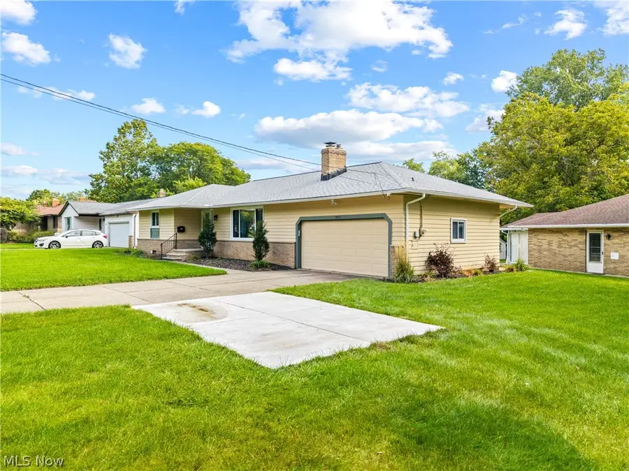 7413 Ward Road, Parma, OH 44134 - #3