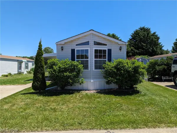 2663 Stoneyridge Drive, Madison, OH 44057