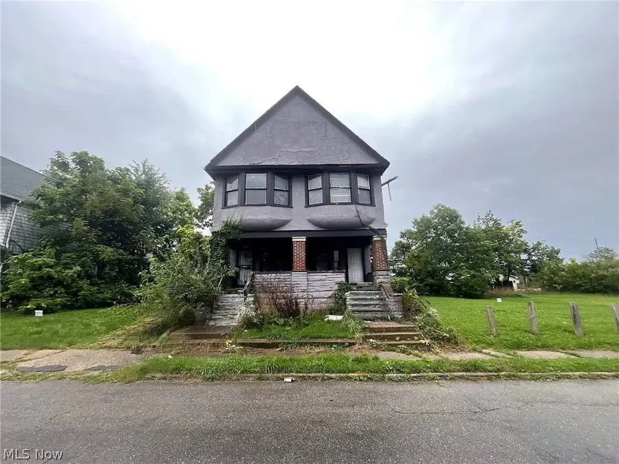 1876 Penrose Avenue, East Cleveland, OH 44112 - #2