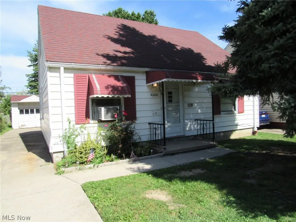 4208 Wetzel Avenue, Cleveland, OH 44109 - #1