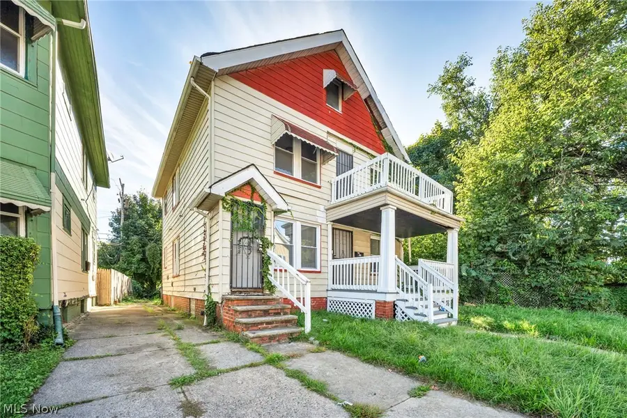 447 E 115 Street, Cleveland, OH 44108 - #2
