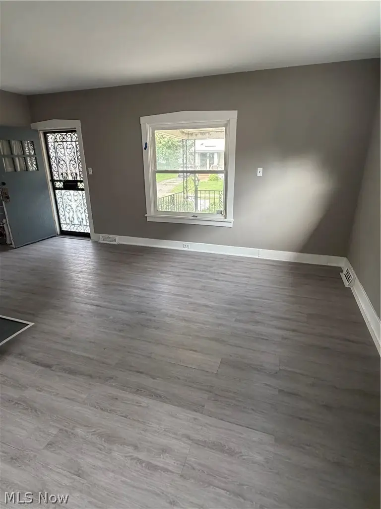 1180 E 146th Street, Cleveland, OH 44110 - #3