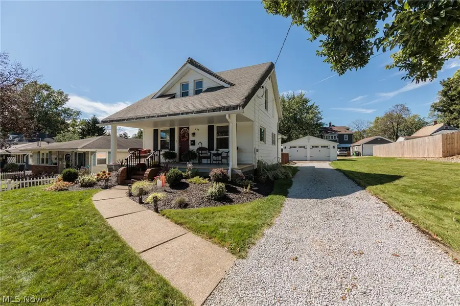 796 Graceland Avenue, Barberton, OH 44203 - #2