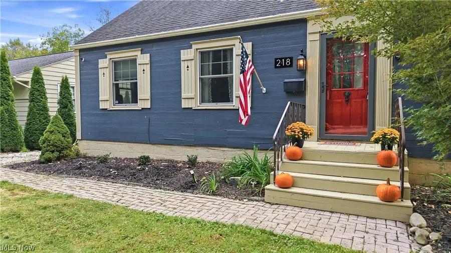 218 E School Street, Kent, OH 44240 - #3