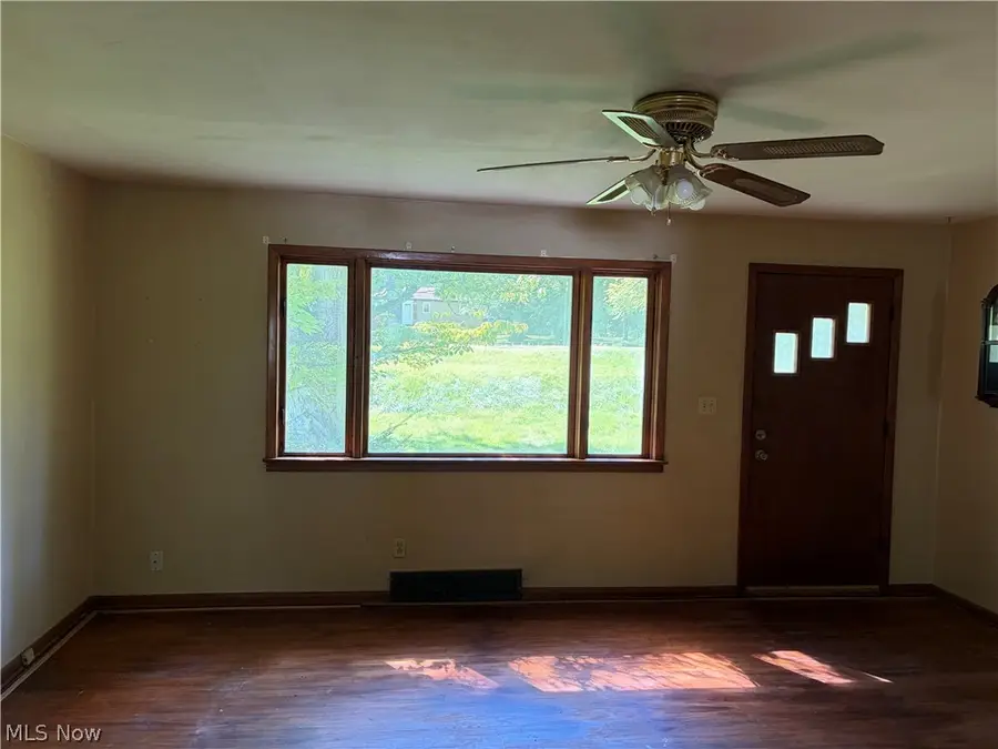 1235 E Turkeyfoot Lake Road, Akron, OH 44312 - #3