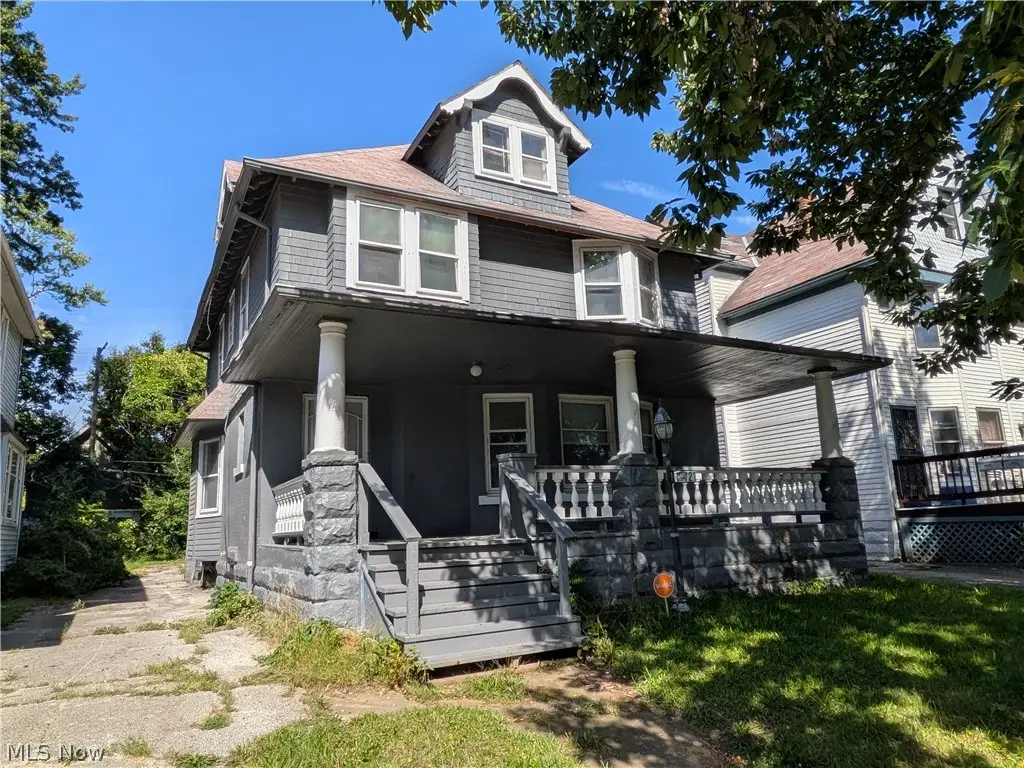10721 Columbia Avenue, Cleveland, OH 44108 - #1