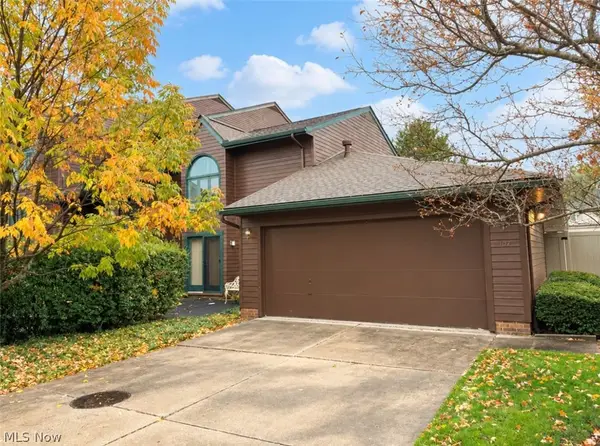 107 Fox Hollow Court #107, Mayfield Heights, OH 44124