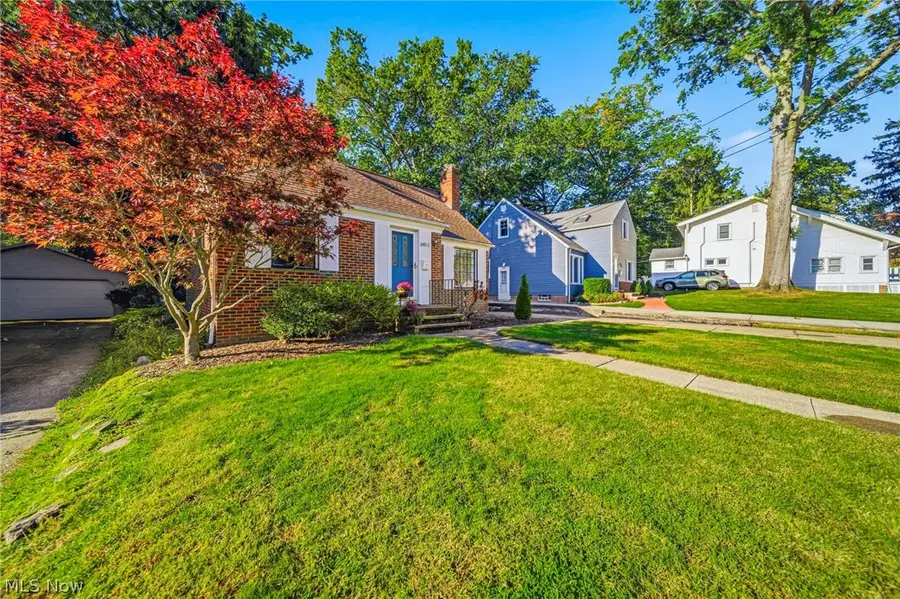 24015 Bruce Road, Bay Village, OH 44140 - #2
