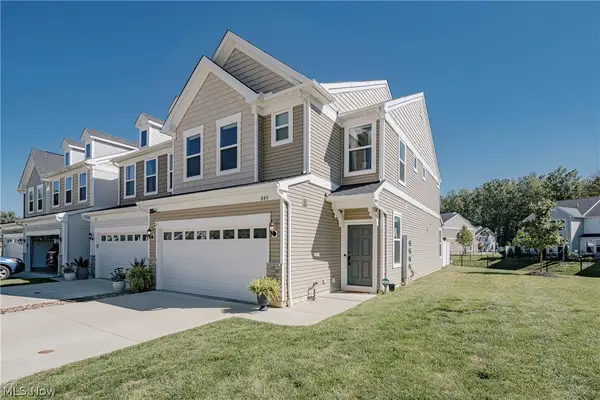 849 S Parkside Drive, Westlake, OH 44145