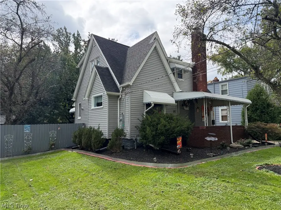 707 Cambridge Avenue, Youngstown, OH 44502 - #3
