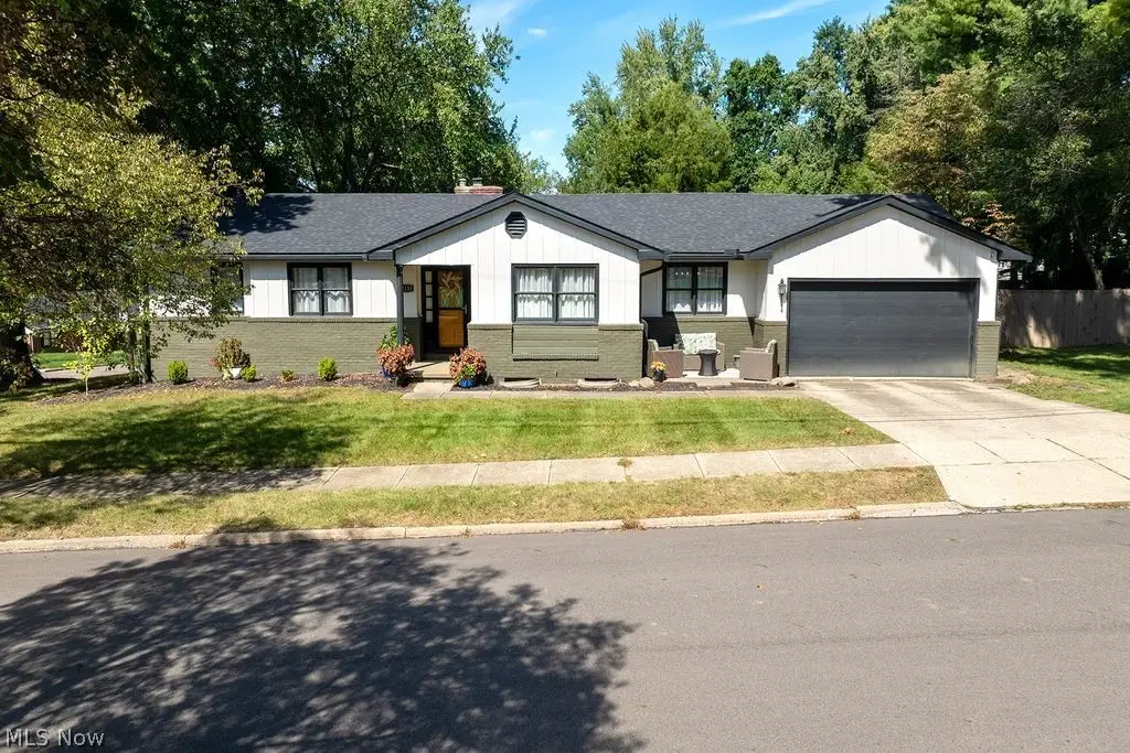 1133 Romayne Drive, Akron, OH 44313 - #1