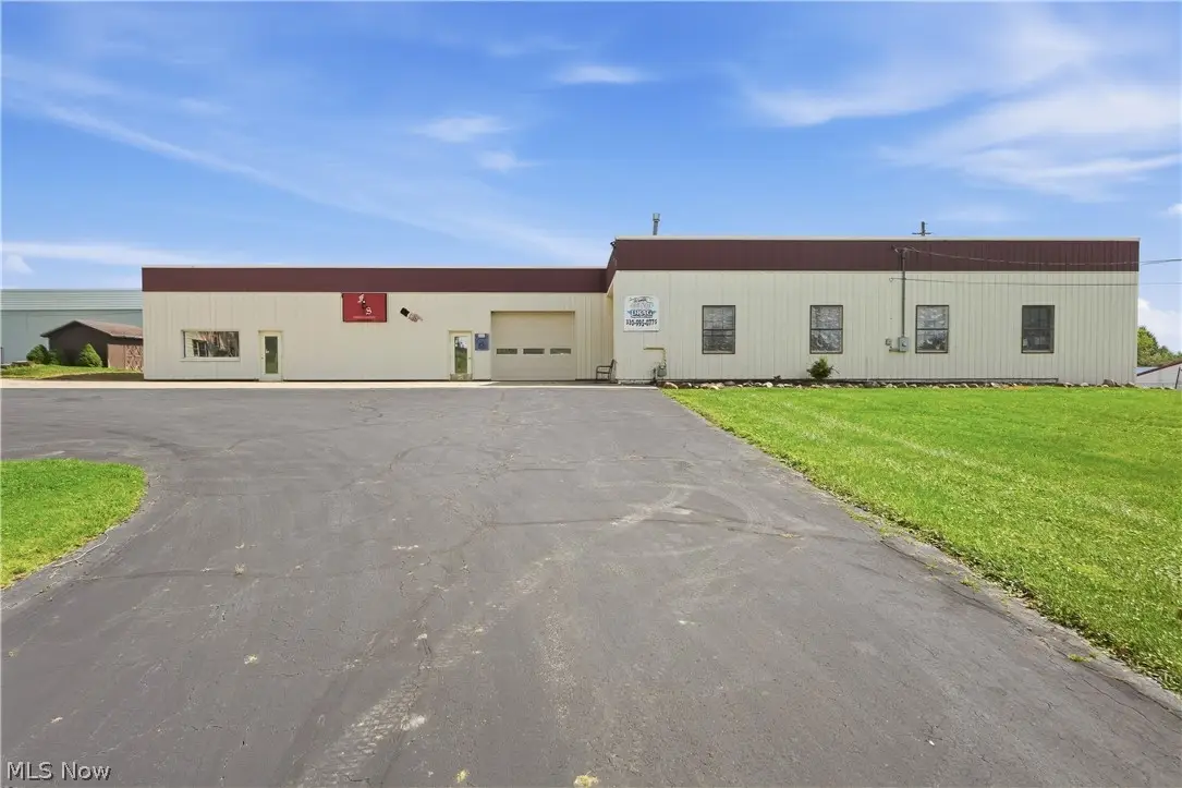 1379 S Chillicothe Road, Aurora, OH 44202 - #1